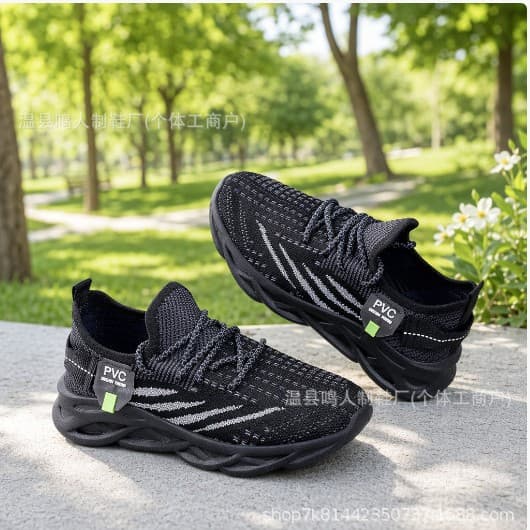 Spring Summer Ladies Knitted Sports Shoes Fashion Lightweight Running Shoes Breathable Casual Women Students Flat Heel Mesh Sneakers