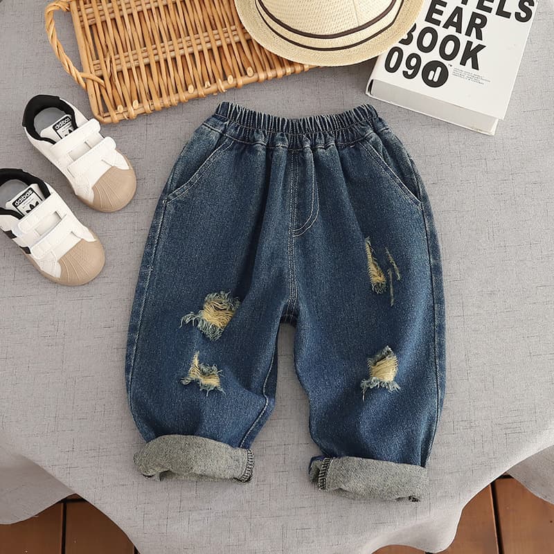 Children's Spring and Autumn Cool Jeans 2023 Autumn Boys Korean Ripped Trousers Children's Autumn Casual Pants Trendy