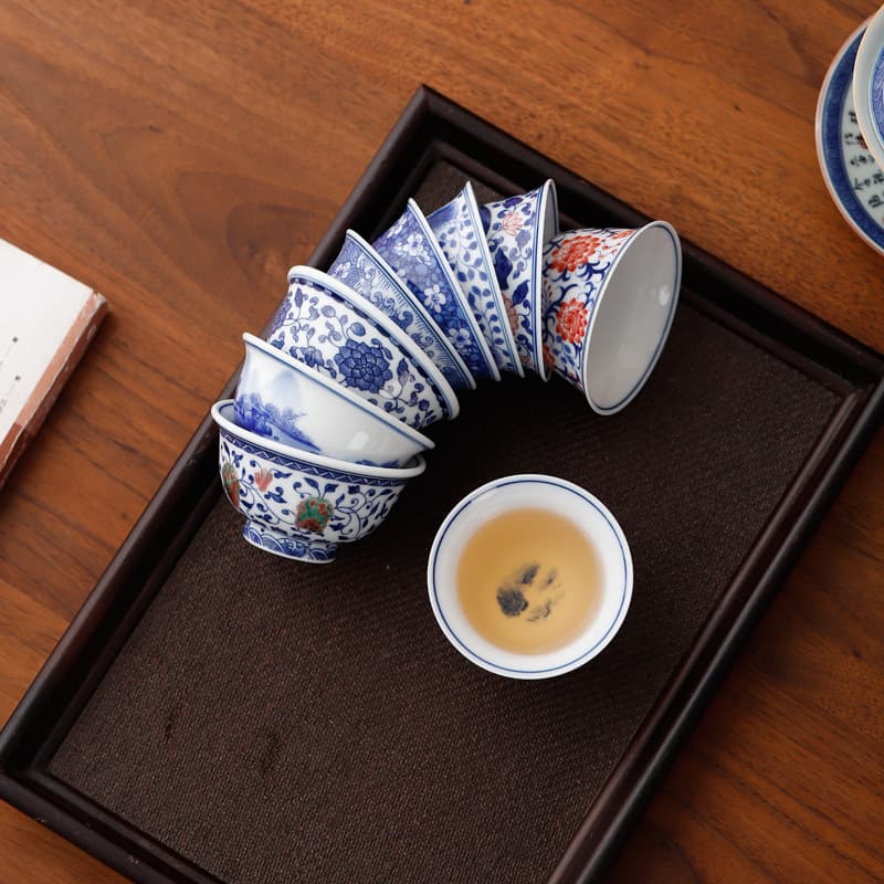 Blue and White Porcelain Master Cup Ceramic Home Kung Fu Tea Cup Large Single Cup Tea Tasting Cup Tea Bowl Retro Press-Hand Cup Wholesale