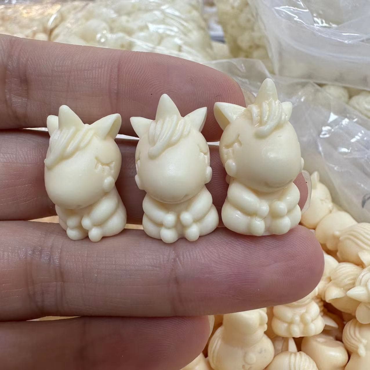 Tagua Nut Carved Unicorn Bead DIY Bodhi Bracelet Adorable Cute Accessory Handheld Charm for Men and Women