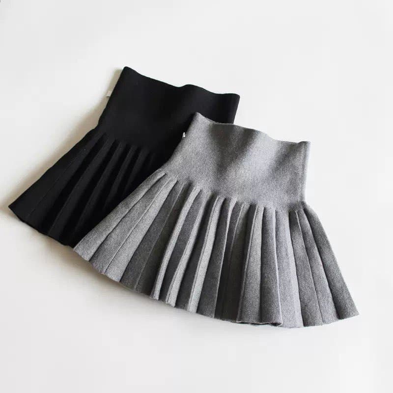 Girls' Skirt Autumn/Winter New Style Knitted Half Skirt, Spring/Autumn Short Pleated Skirt, Winter Black Half Skirt