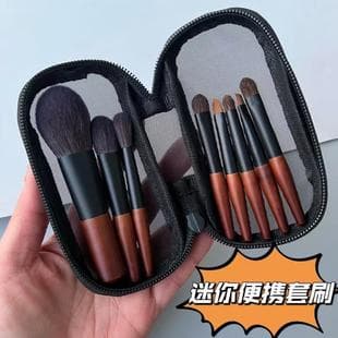 Cangzhou Makeup Brushes Mini Travel Portable Eye Shadow Brush Makeup Brush Set Powder Brush Foundation Brush