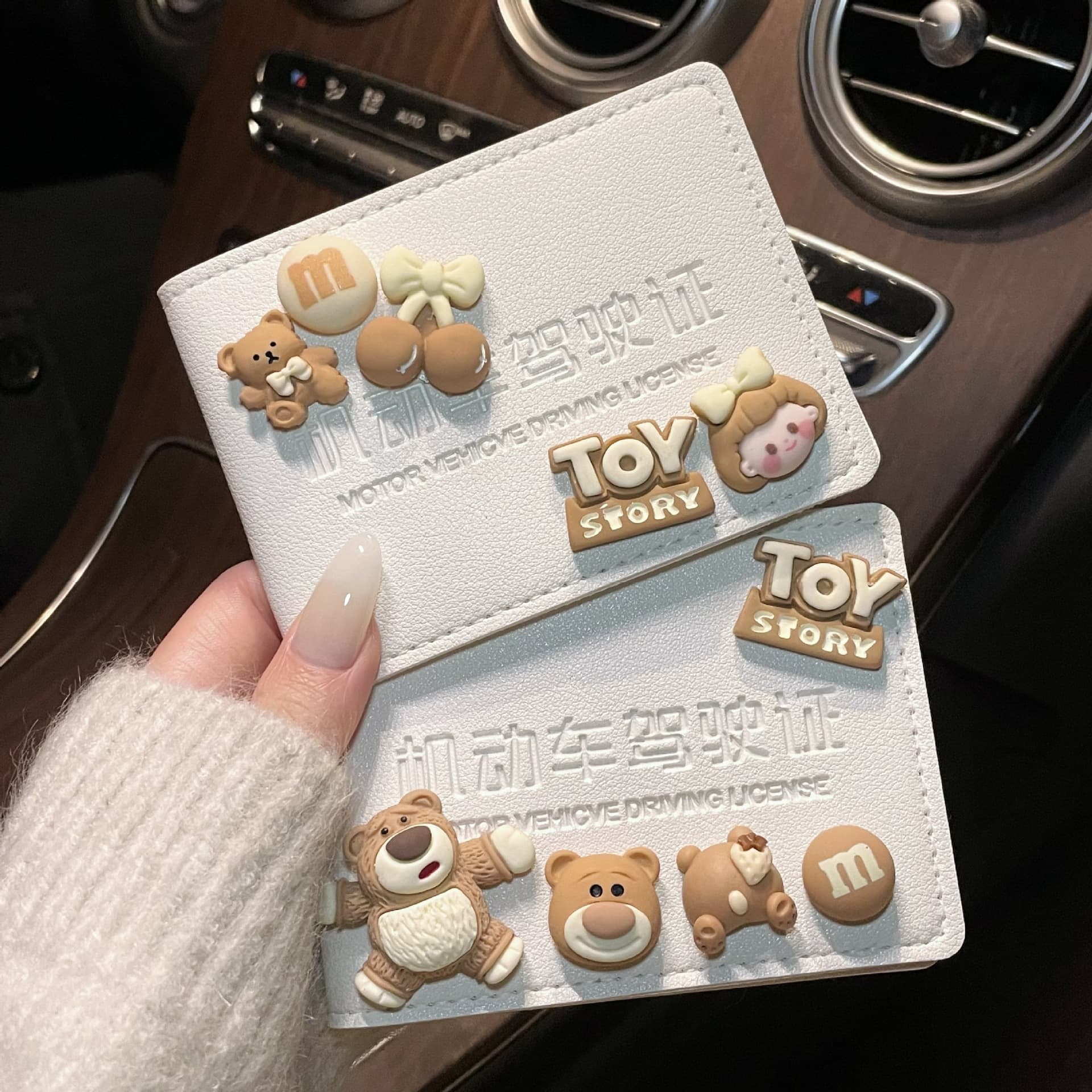 Cute Cartoon Driver's License Card Sleeve for Women, Creative Multi-card Protective Cover, Simple Document Wallet