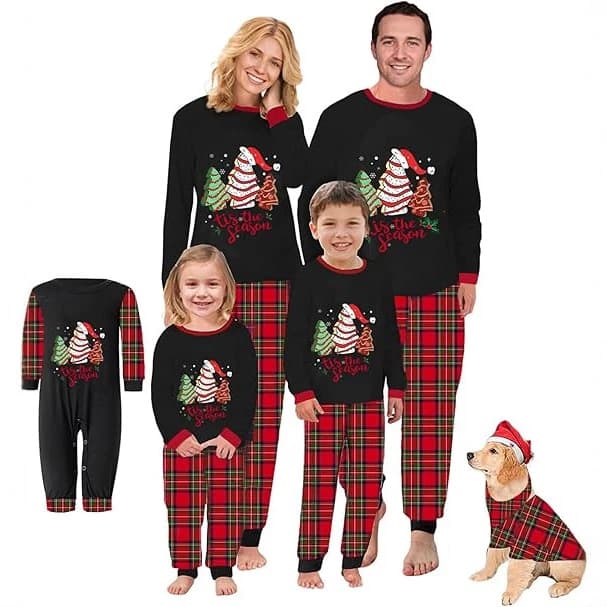 Custom Hot Selling Cotton Christmas New Print Family Pajamas for Cross-Border Holiday Wholesale