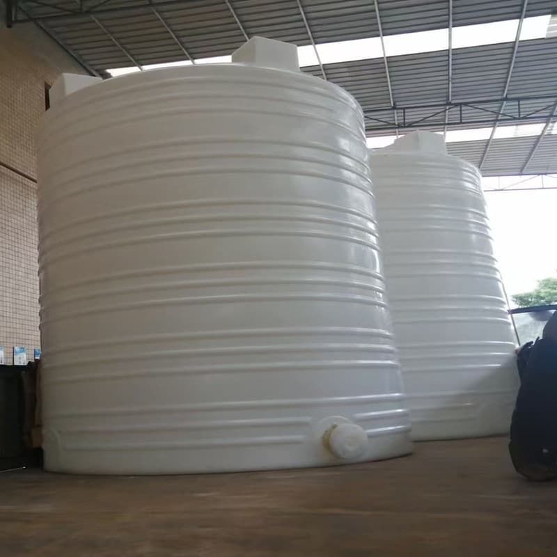20-ton thickened plastic water tower, white water storage tank, rotational molding PE water tank, large acid and alkali resistant sewage barrel