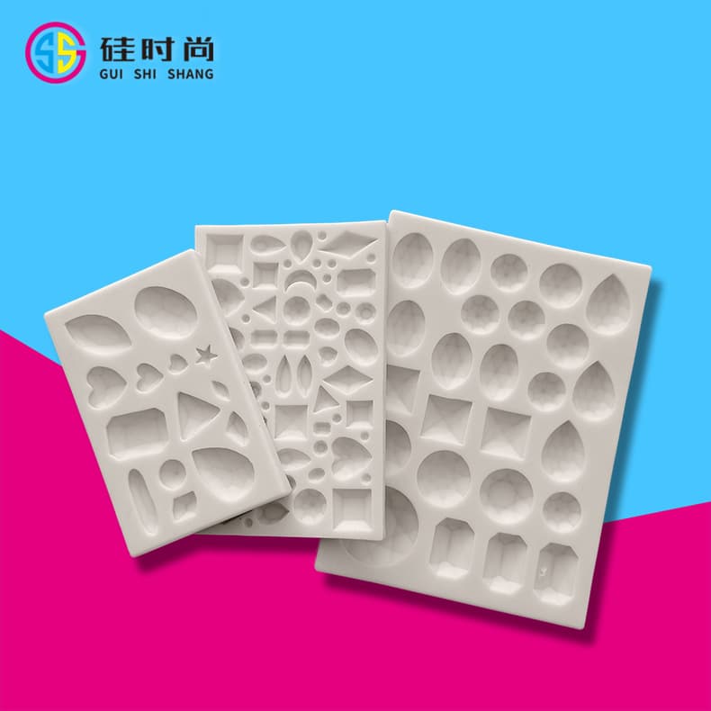 Cross-border hot selling pearl gem chocolate diamond candy biscuit silicone mold set soft clay toy