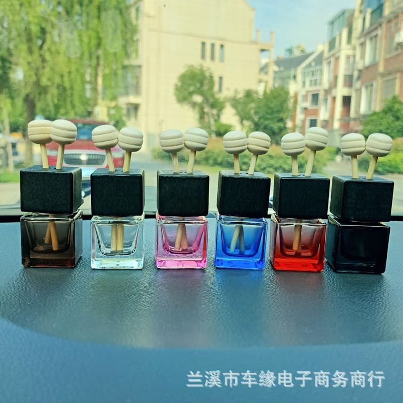 Car Air Vent Perfume Bottle, Air Outlet Decoration, Car Essential Oil Empty Bottle, Vent Clip Ornament, Car Interior Accessory