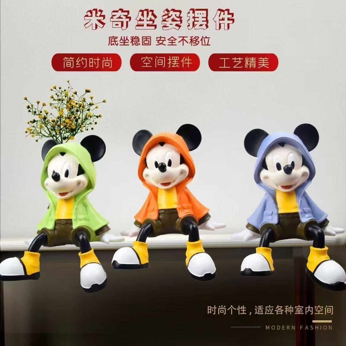 Seated Mickey in Cape Living Room Hallway Home Decoration Ornament Wedding Doll Figure Mickey Lifestyle Decor