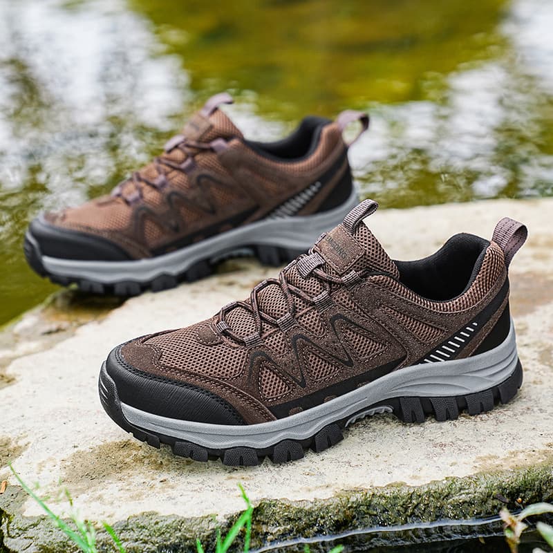 Men's Outdoor Hiking Shoes Casual Large Size Breathable Fashion Sneakers Travel Trekking Climbing Shoes