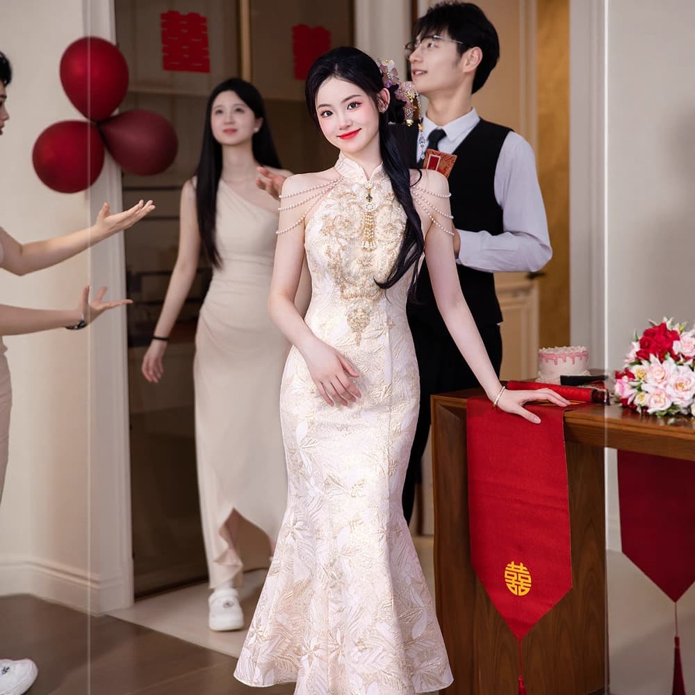 Engagement dress toast dress 2026 new wedding slim dressing gown fishtail skirt spring wedding bride high-end atmosphere