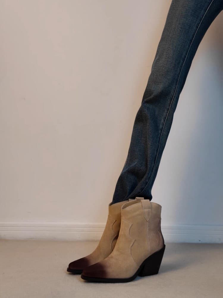 Sheepskin version ~ 2025 new style genuine leather Western cowboy boots for women retro all-match pointed toe thick heel Martin boots