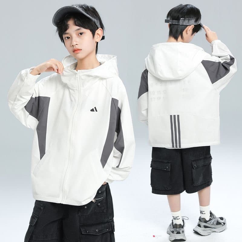 Boys' Sun Protection Clothing, Summer Kids' Style Color-Blocked Hooded Jacket, Medium and Large Kids' 2025 New Casual Top, Light and Thin