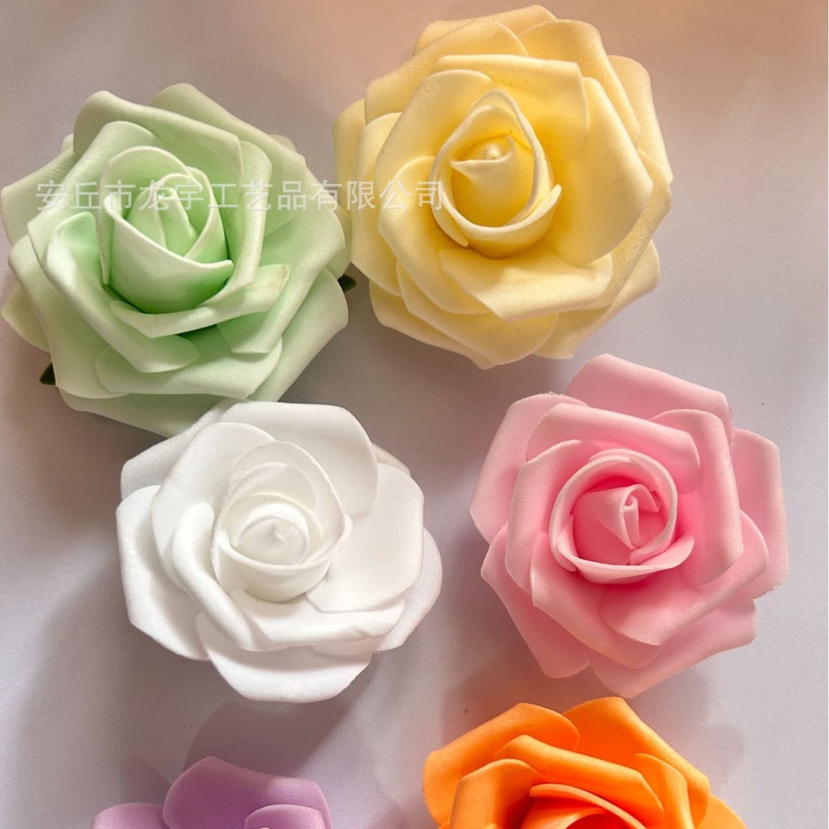 7cm Artificial PE Rose Flower Heads, Faux Flower String Lights with Holes, Wholesale PE Artificial Flowers, Wedding Flower Wall