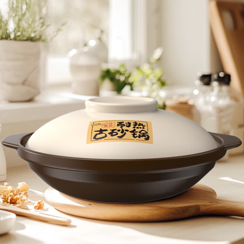 Heat-resistant shallow sand pot for home and commercial clay pot rice, wholesale available, large capacity, gas stove-specific, crack-resistant under dry heating