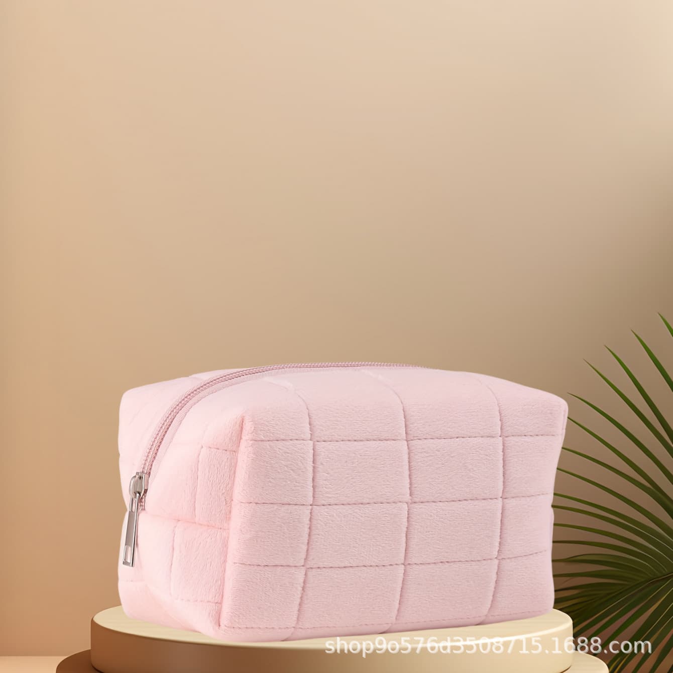 Factory direct stock of new tweed-style fashion handbag, octagonal bag, storage bag, cosmetic bag wholesale