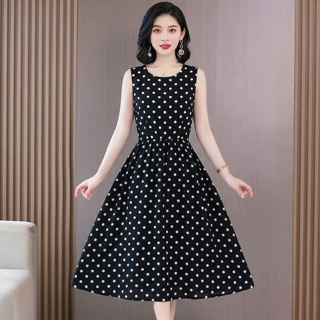 Viral Black Polka Dot Sleeveless Dress for Women, Waist-Tightening Slimming A-Line Skirt, Elegant Middle-Aged Women's Clothing