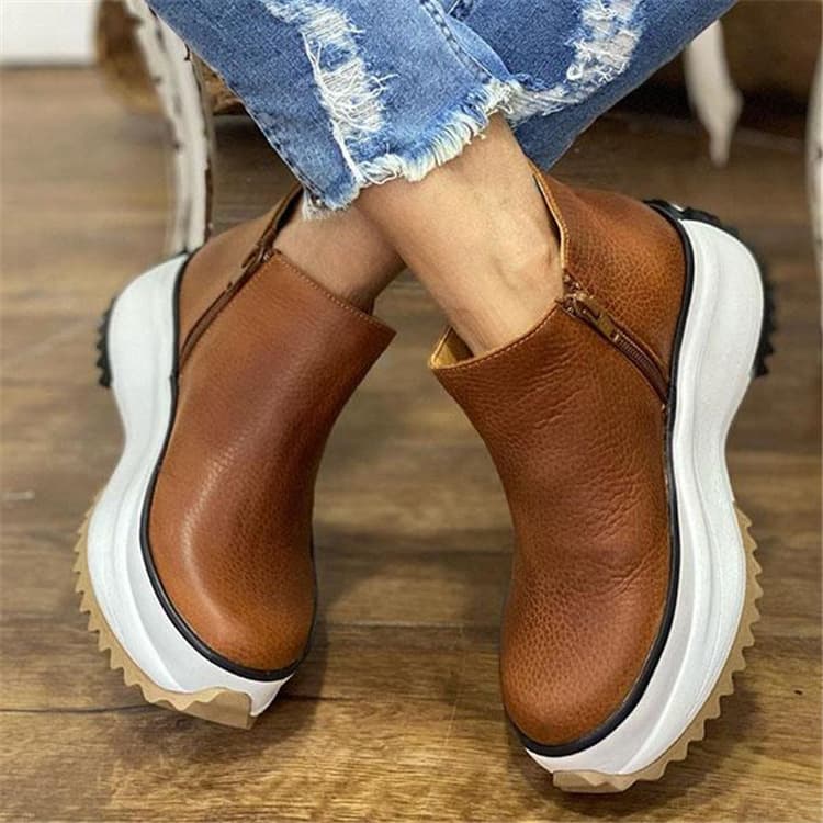 2021 Autumn New Style Solid Color Round Head Cemented Shoes In Stock Casual Solid Color Low Top Thick Sole Flat Heel Martin Boots