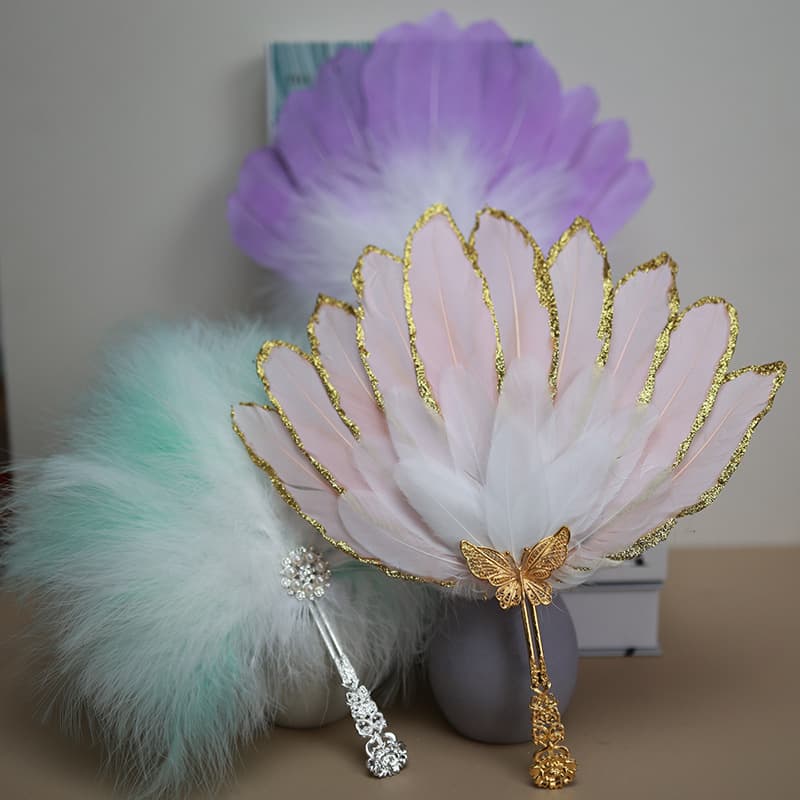 New Stock Feather Fan, Ancient Style Round Fan, Stage Performance, Wedding Photo Prop, Velvet Handheld Fan