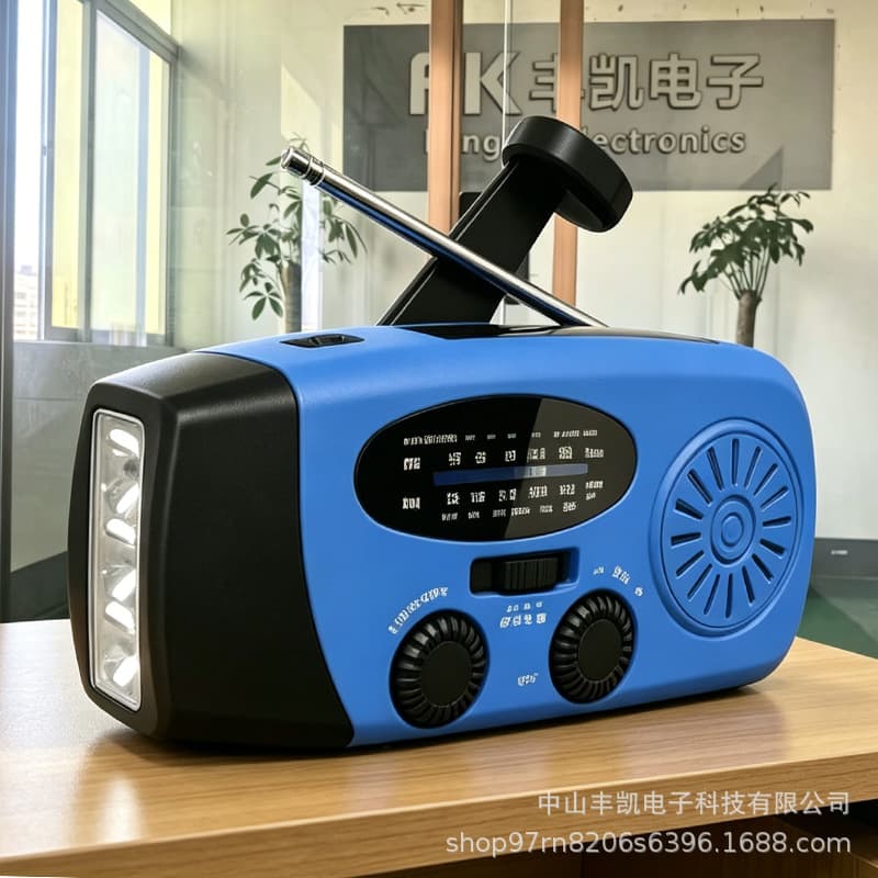 Emergency Radio, Multi-Function Hand-Crank Generator Radio, Outdoor Portable Solar Radio for Cross-Border Use