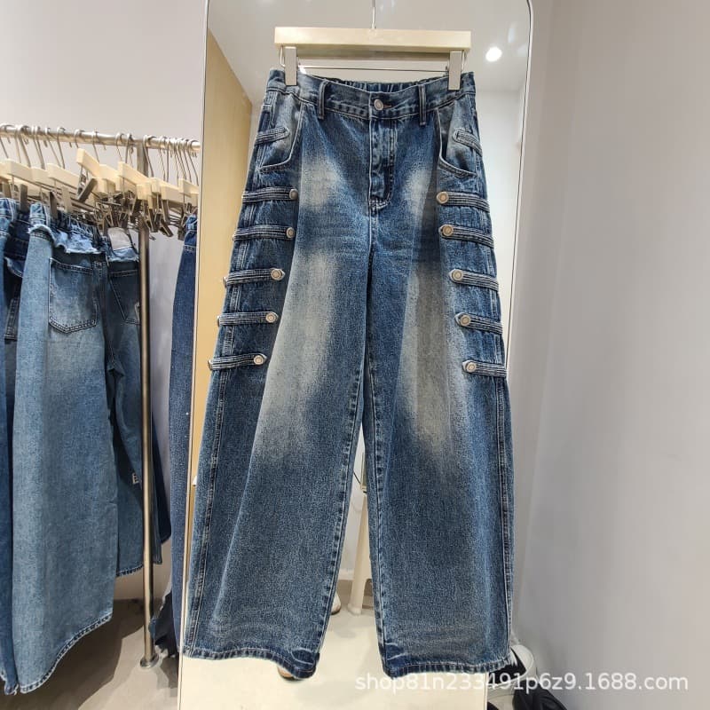 American Retro Rivet Multi-Row Button Jeans for Women Fall 2026 New Style Loose Wide-Leg Straight Workwear Pants
