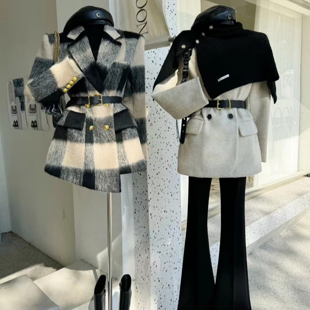 Domestic big brand discounted women's clothing wholesale live streaming, physical store label removal, clearance of high-end overstock, first-hand sources liquidation.