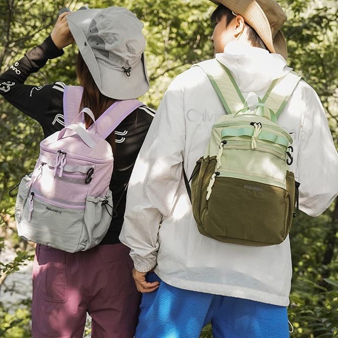 New Japanese Ins Style Lightweight Contrast Color Hiking Backpack for Couples Outdoor Travel Picnic Camping Lightweight Backpack