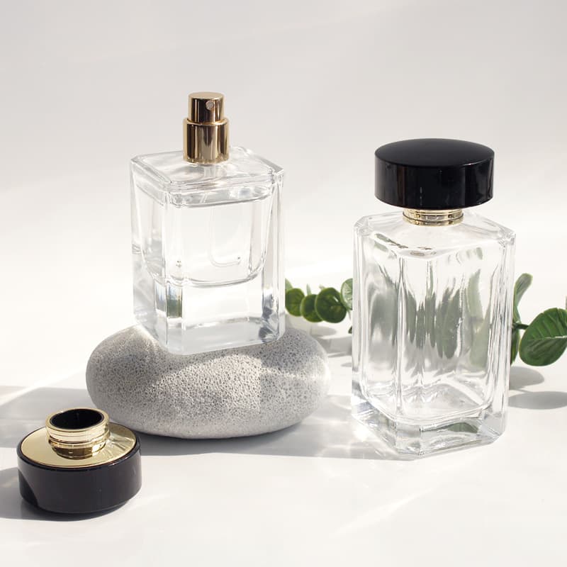Transparent Glass Perfume Bottle, Square with Edges, Glass Bottle with Press Spray Pump, Empty Perfume Refill Bottle, Fine Mist Spray Nozzle