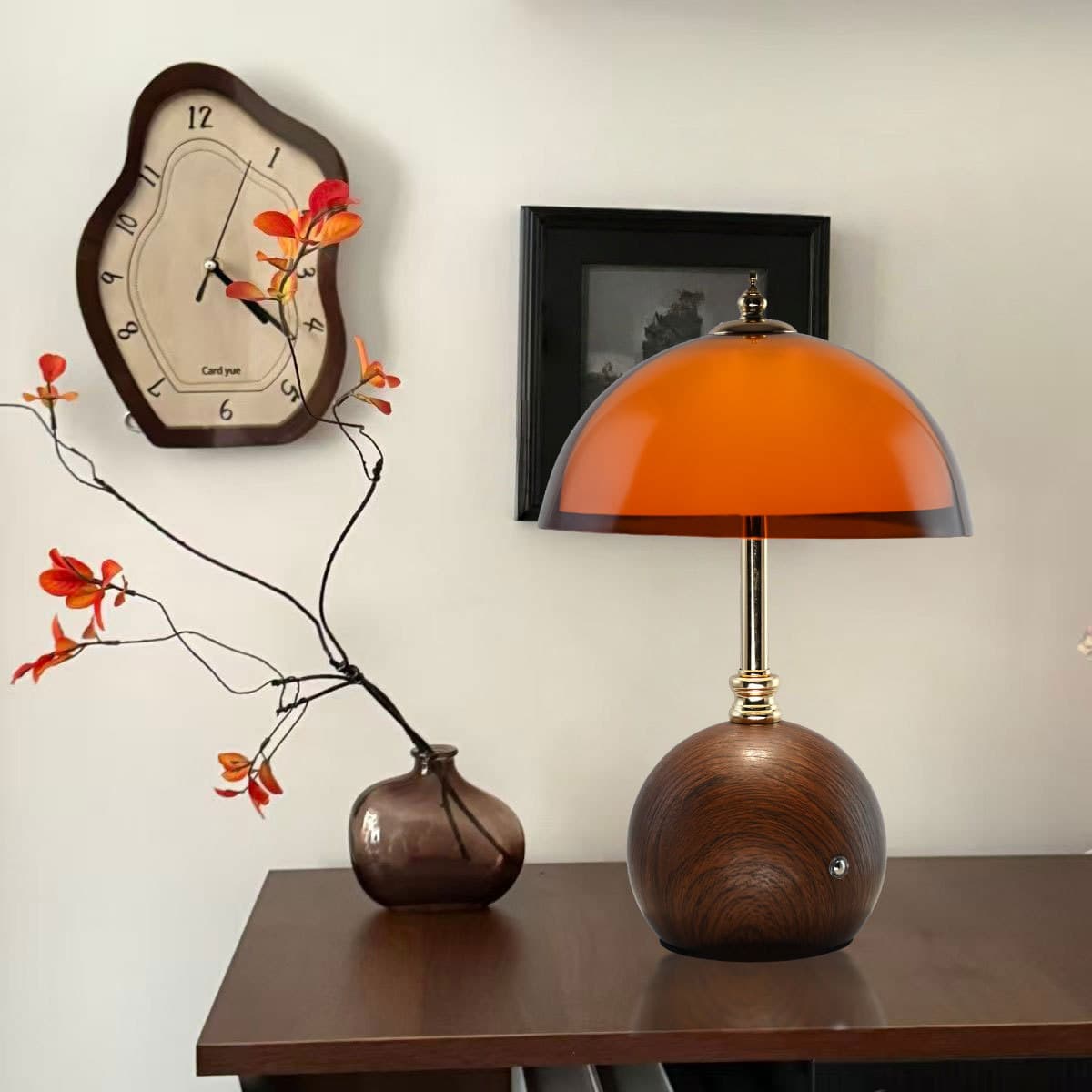 Retro Small Desk Lamp for Bedroom Nightstand, Vintage Simple Modern Master Bedroom Table Lamp with Advanced Ambiance Night Light