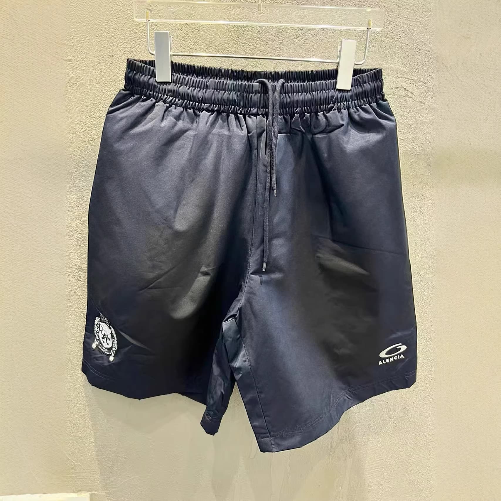 Paris B Summer New Manchester United Lion Embroidery Shorts BL Tech Cotton Quick-Dry Versatile Sports Pants