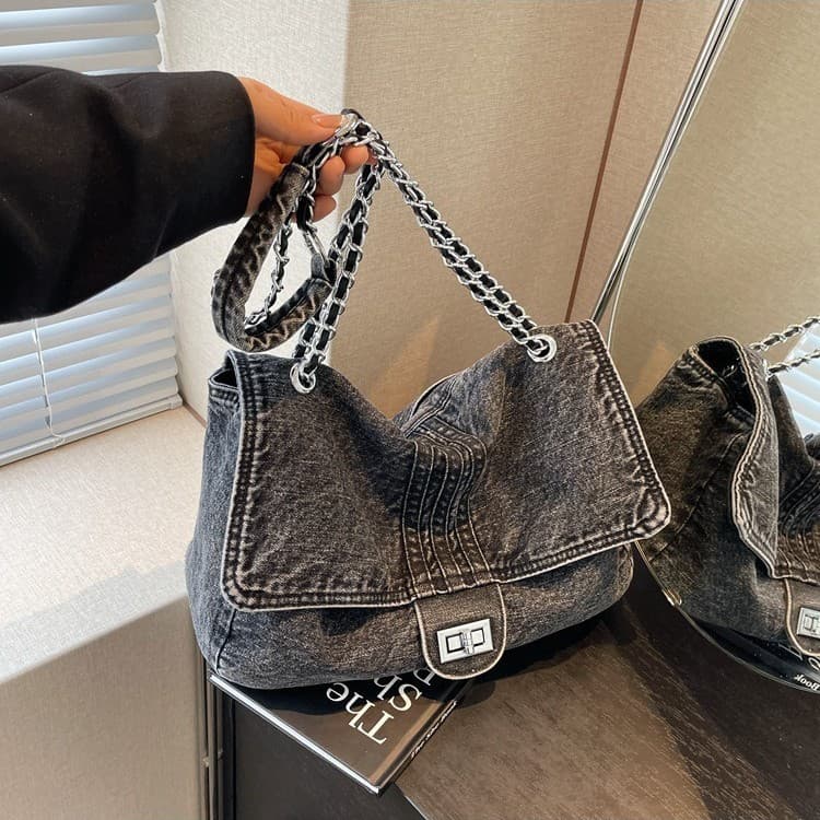 New Fashionable Crossbody Bag for Women Casual Denim Bag Trendy Chain Shoulder Bag Premium Versatile Tote Bag