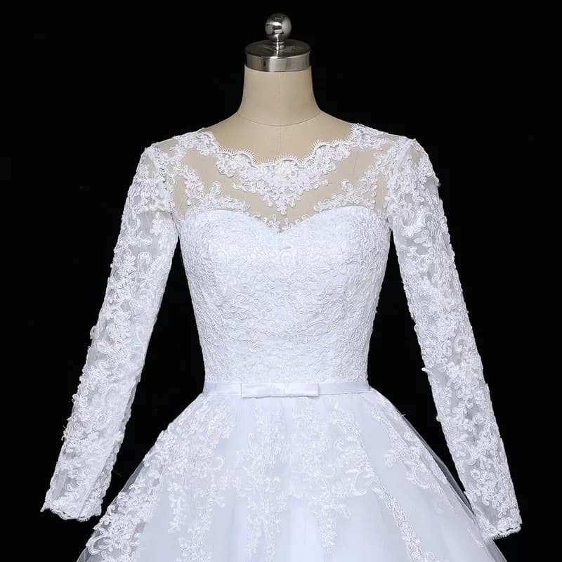 2026 New Style Bridal Wedding Dress, Floor-Length, Fashionable, Elegant, High-End, Slim-Fitting, Long-Sleeved, White Fairy-Like Wedding Dress