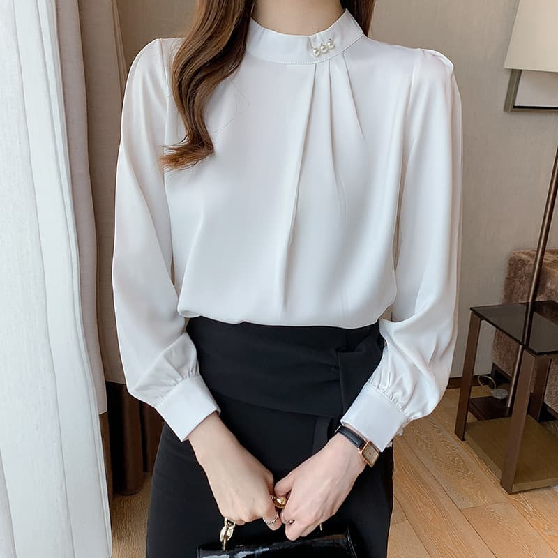 Real photos of women's satin long-sleeved stylish beaded base layer shirt, autumn wear, unique chiffon blouse.