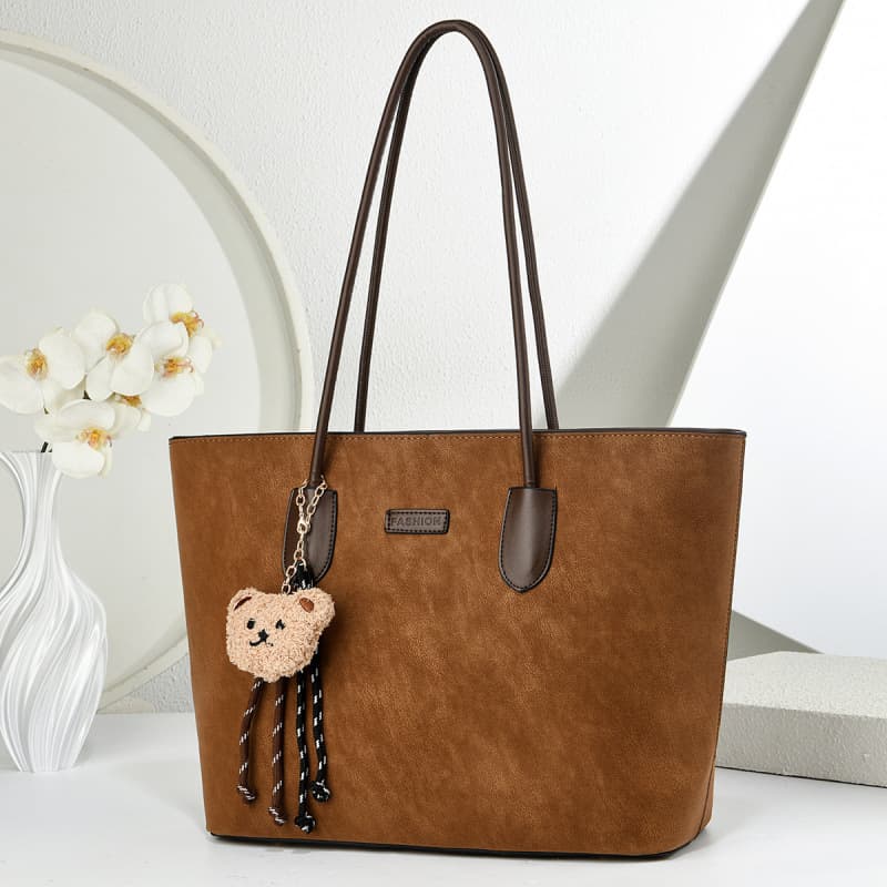 Fashionable and simple retro tote bag Large capacity shoulder bag Commuting crossbody bag Versatile armpit bag Totebag
