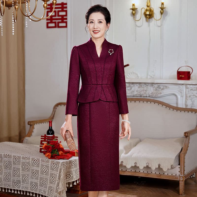 Autumn/Winter New Mother-of-the-Bride Wool Banquet Dress 2025 Young Mother Banquet Fake Two-Piece Toast Dress