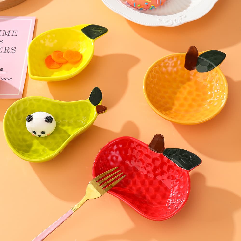 Creative Hand-Painted Ceramic Flavor Dish for Home Use, Cute Fruit-Shaped Pet Dish, Snack Dipping Dish, Sauce Dish, Vinegar Dish