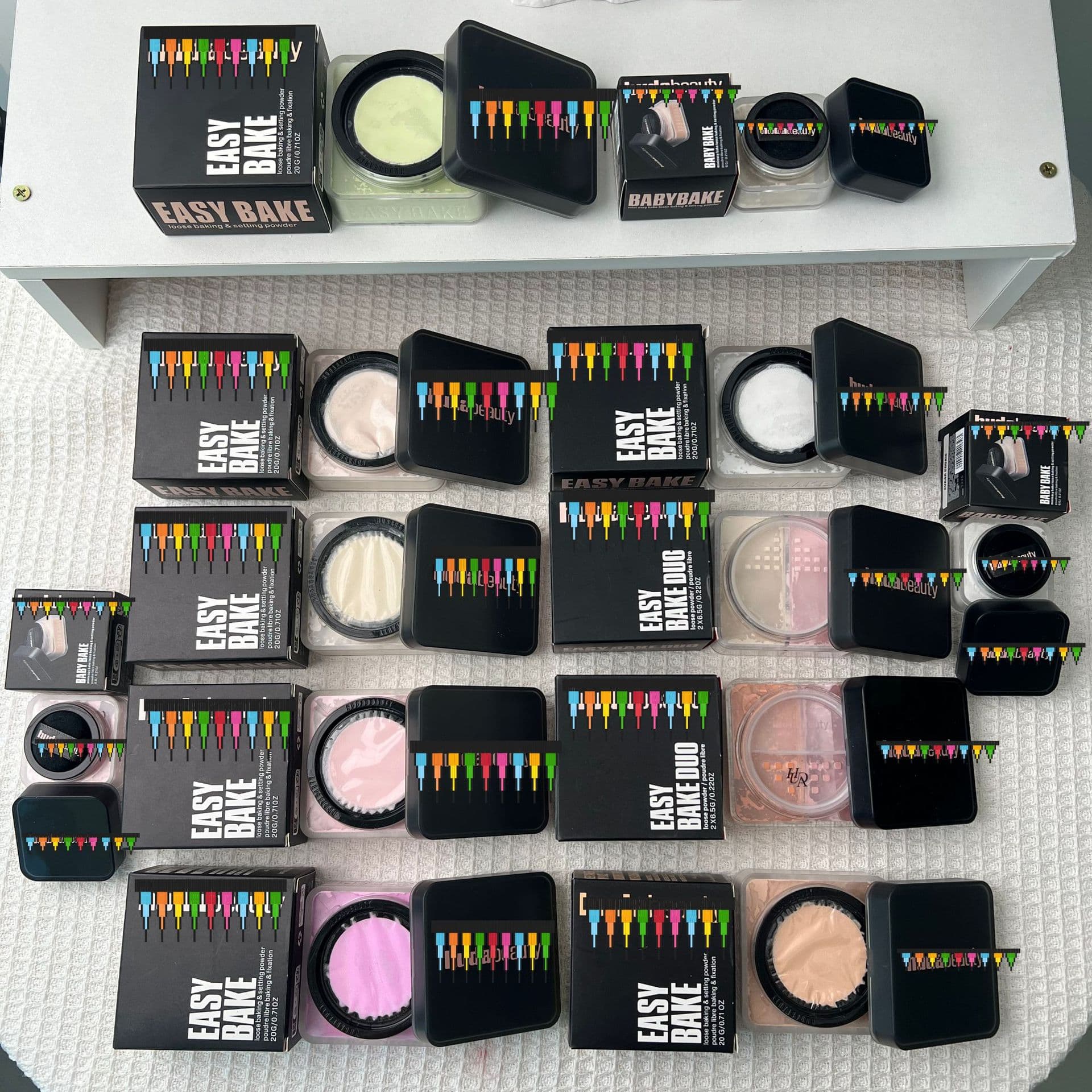Cross-border In Stock Hu-da / Bea-uty / Ea-sy Base Baking Setting Loose Powder Huda Beauty Matte Oil Control