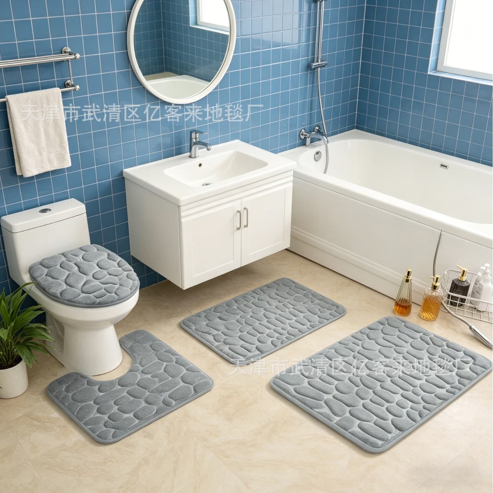 Small Stone Embossed Coral Velvet Toilet Mat 3-Piece Set, Water-Absorbent Non-Slip Bathroom Floor Mat for Cross-Border Sales