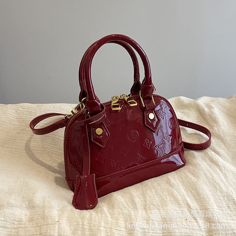 Shoulder bag printed with contrasting colors, casual and versatile shell bag, simple texture, commuter fashion, cross-body cross-border women's bag, embossed