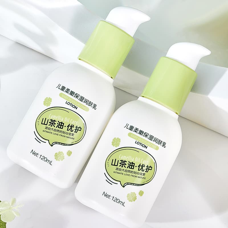 Children's High Moisturizing Lotion for Dry Skin, Press-Type Body Milk for Hydrating Care, Light and Non-Greasy