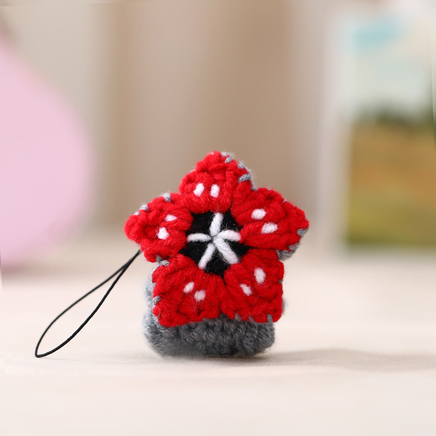 New Crochet Mini Cute Piranha Plant Pendant Handmade Crochet Finished Keychain Hanging Decoration