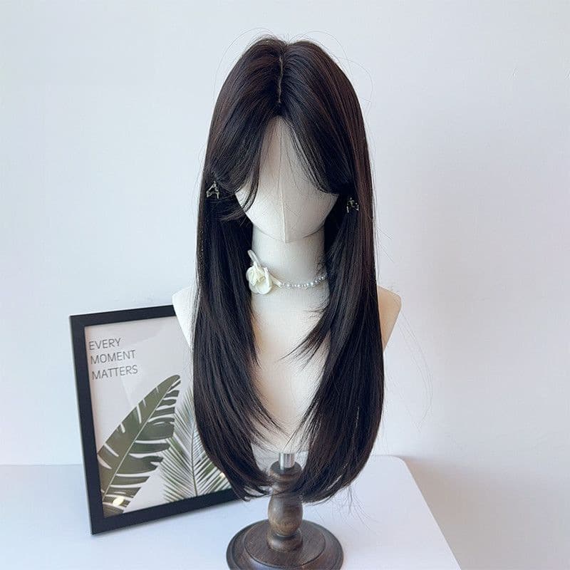High-Layered Middle Part Black Long Straight Face-Slimming Youthful Vibe First Love Long Straight Natural Wig Set