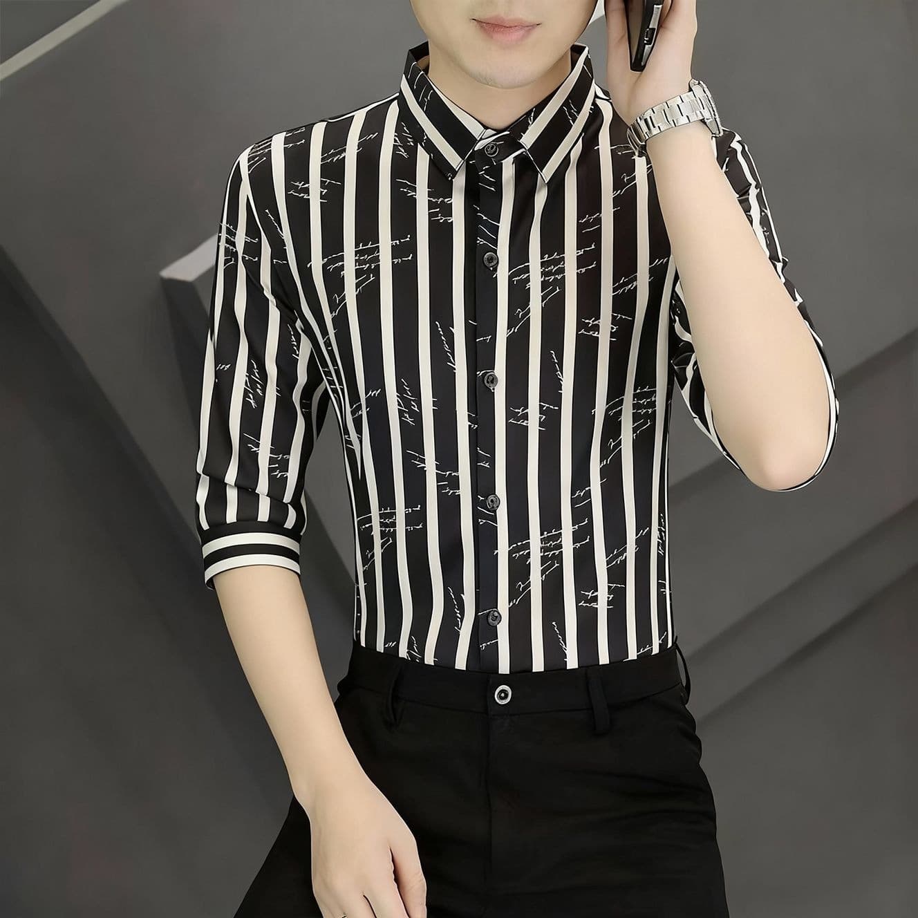 Sexy black and white striped shirt men's light luxury business casual slim fit youth trend Korean style three-quarter sleeve shirt