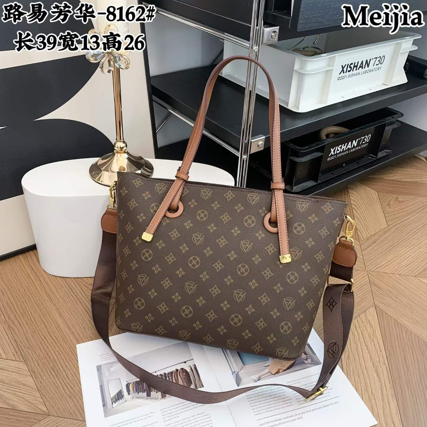 Louis Fanghua cross-border best-selling women's bag 2026 new letter printed shoulder crossbody bag handbag bags wholesale