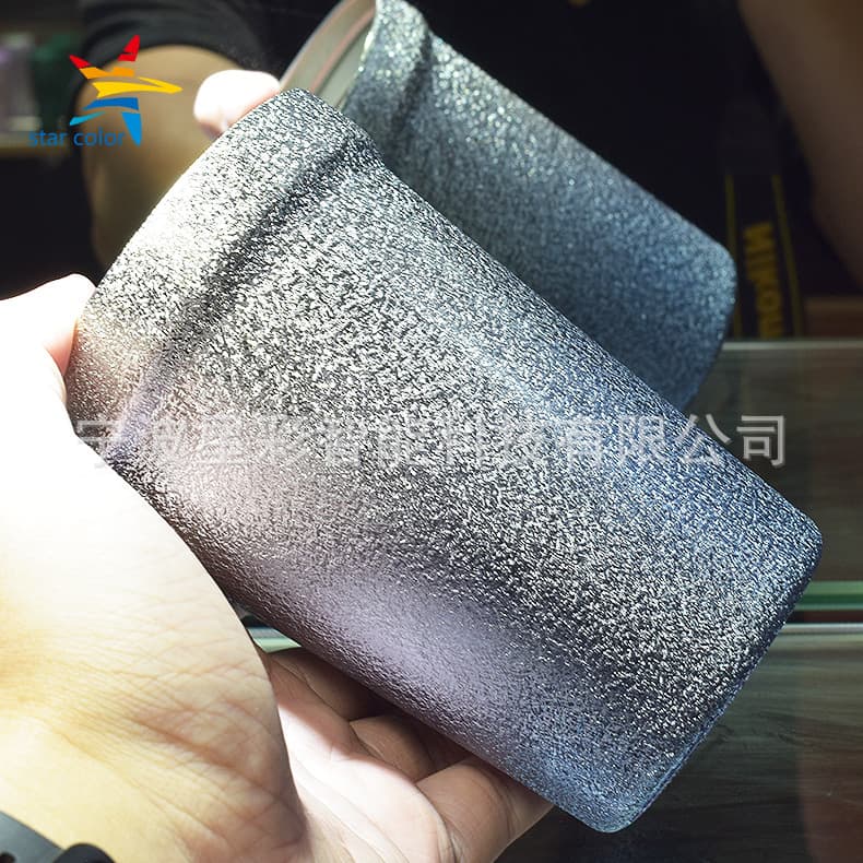 Ningbo plastic cup UV vacuum coating, rainbow vacuum electroplating plastic parts, hardware parts, rainbow spray painting factory