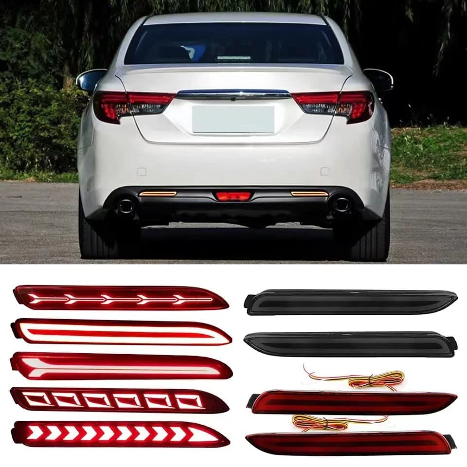 Suitable for Toyota Toyota RAV4 car rear bumper light 2019-2020 start streamer scan tail light