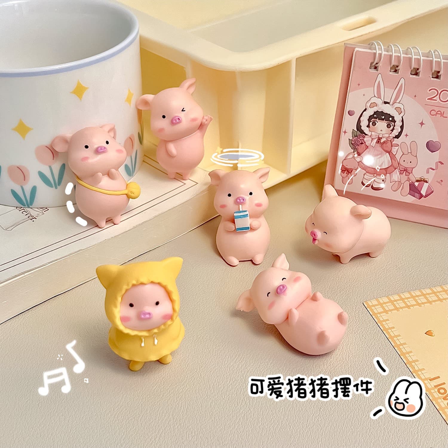 Mini Piggy Cute Ornaments, Computer Screen Decorations, Monitor Dolls, Car Adorable Healing-themed Girl Accessories