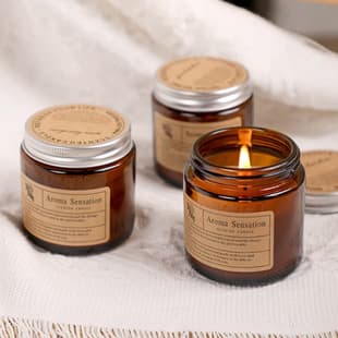 Essential Oil Aromatherapy Candle in Brown Bottle, Scented Gift Set with Smoke-Free Fragrance, Includes Rose Gift