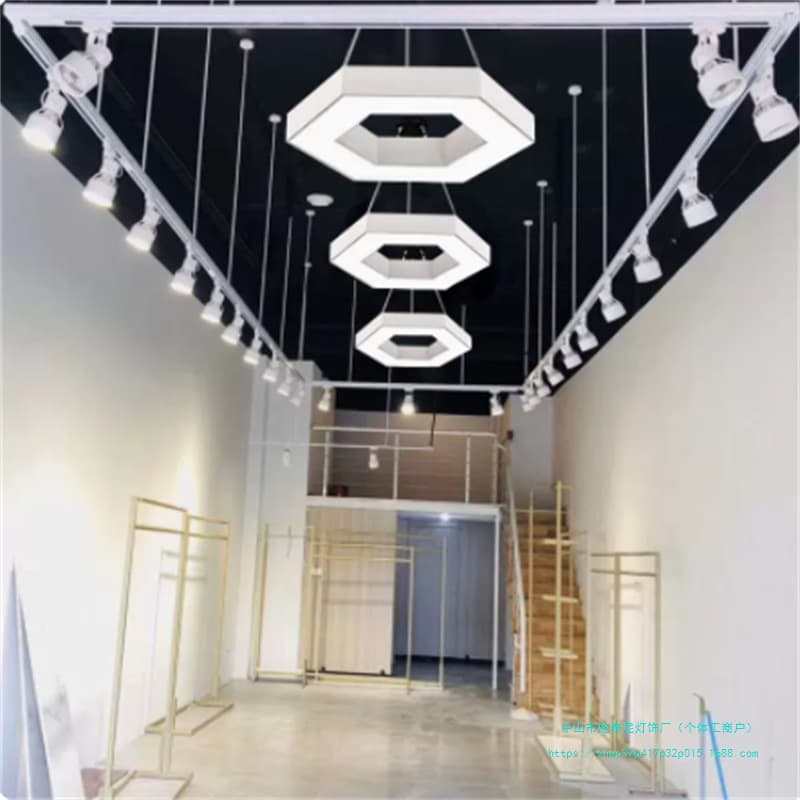 Spotlight Track Lights LED Ultra-Bright Telescopic Hanging Rod Lights, Clothing Store Lights, Flicker-Free Extended Rod Suspension Bracket