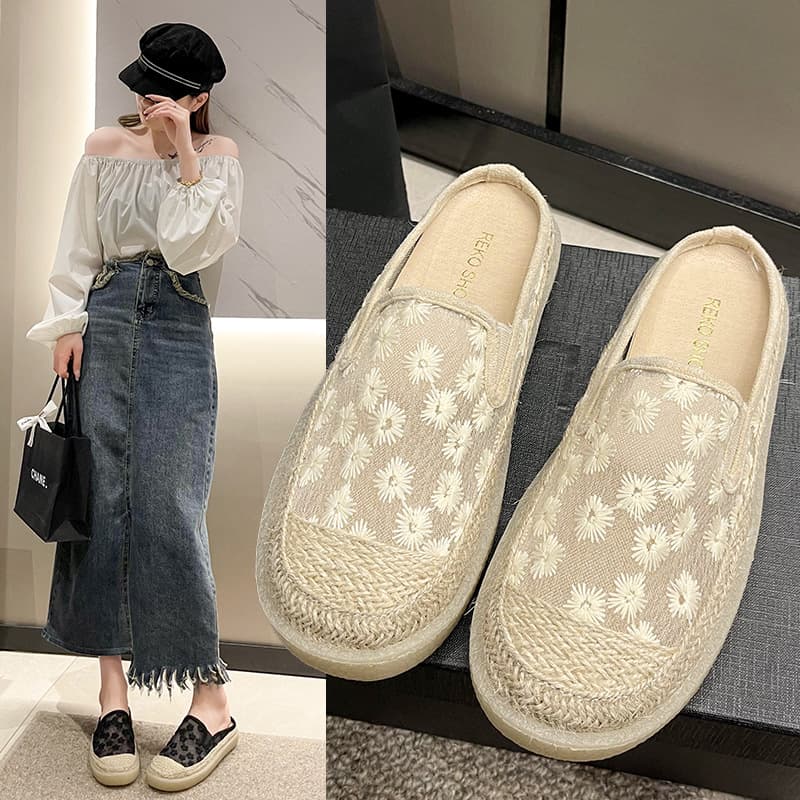 Comfortable Slip-On Slippers for Pregnant Women, 2026 New Spring/Summer Outdoor Wear, Versatile Closed-Toe Half Slippers