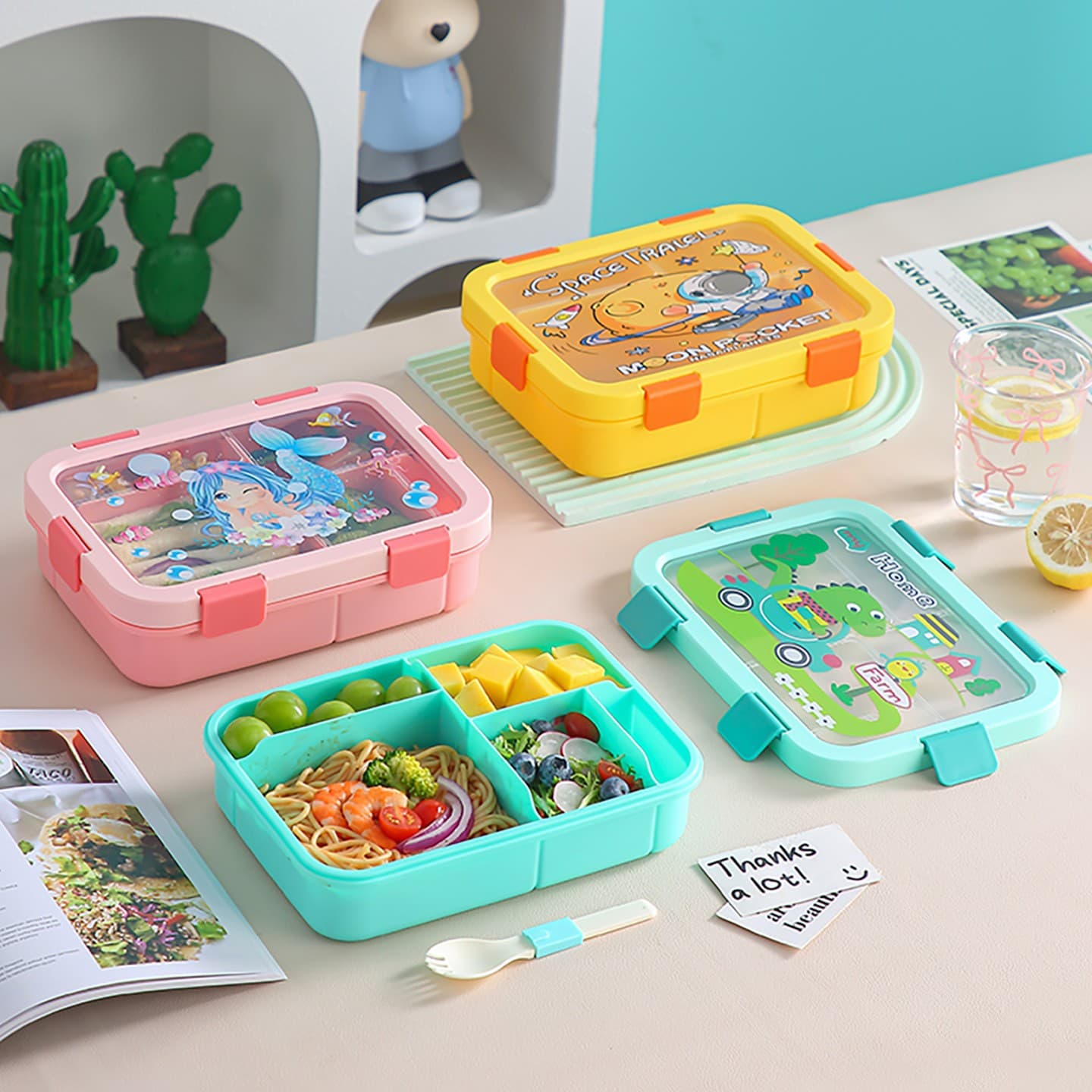 Cartoon lunch box can be put into the microwave oven, lunch box for office workers, students, tableware, spoon, crisper, food grade wholesale